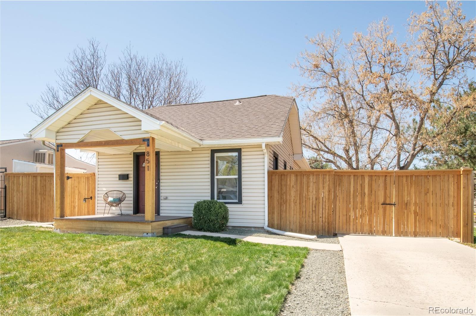 MLS Image #2 for 851  quitman street,denver, Colorado