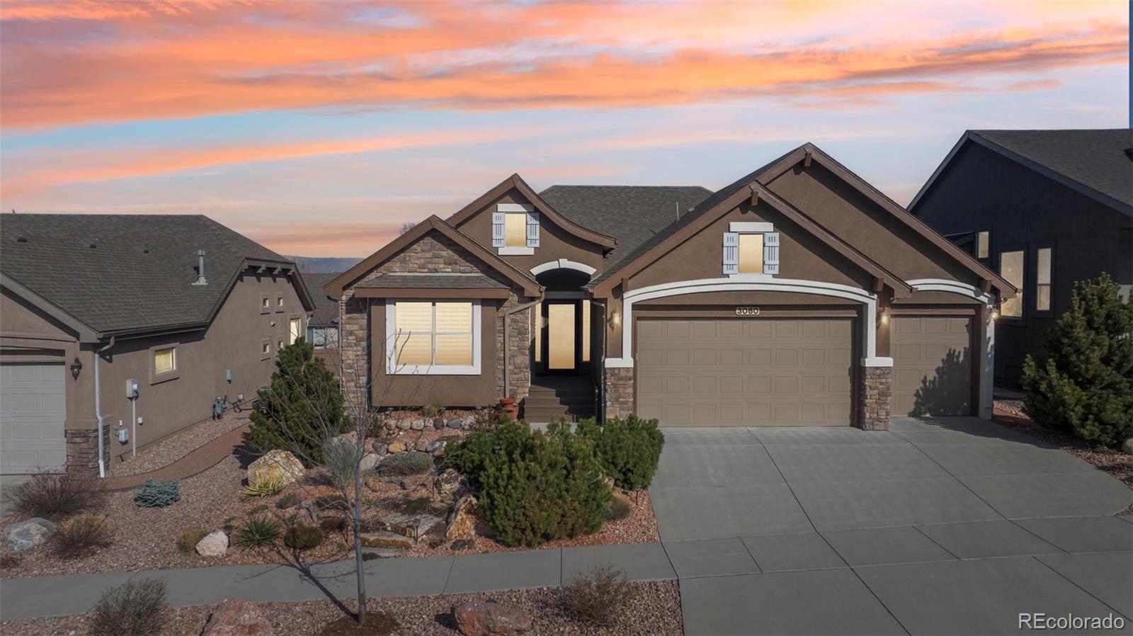 MLS Image #3 for 3060  kettle ridge drive,colorado springs, Colorado