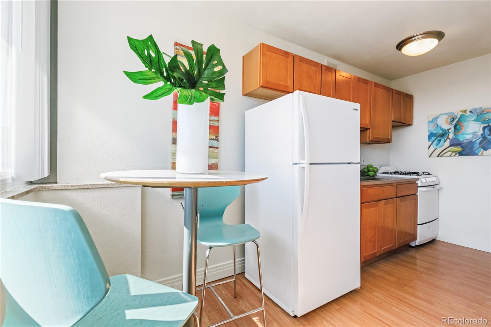 MLS Image #10 for 1196 n grant street 405,denver, Colorado