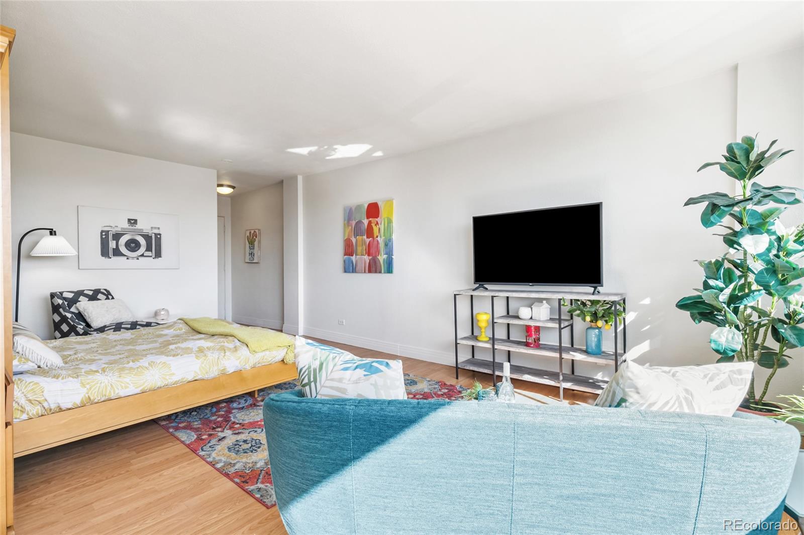 MLS Image #9 for 1196 n grant street 405,denver, Colorado