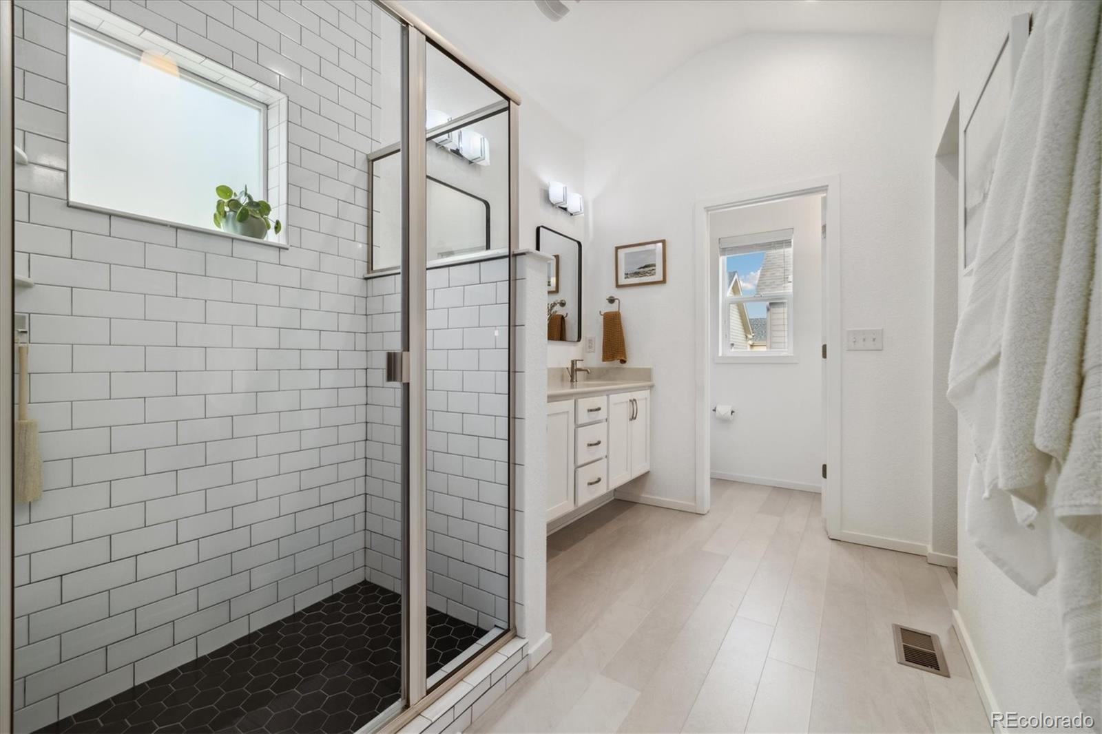 MLS Image #24 for 1702 w 66th avenue,denver, Colorado