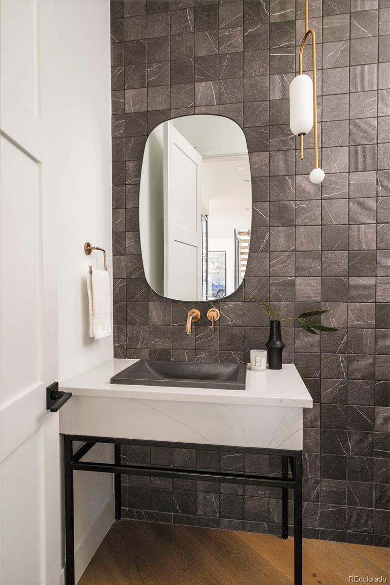 MLS Image #14 for 1190 s vine street,denver, Colorado
