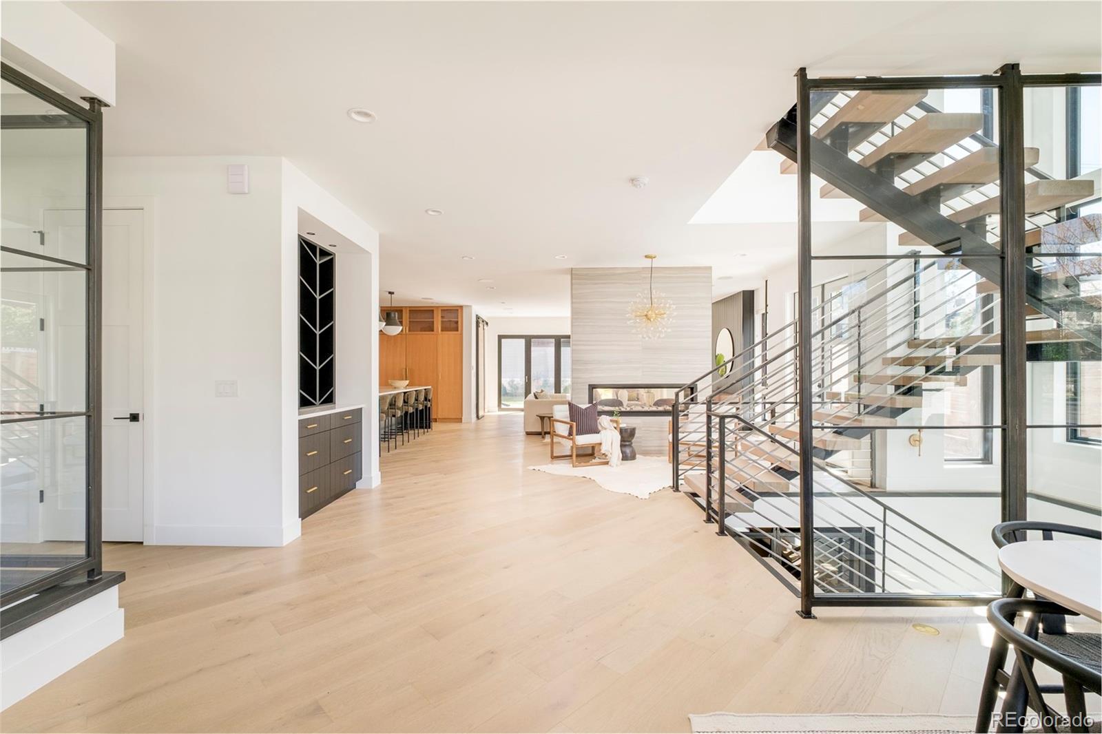 MLS Image #7 for 1190 s vine street,denver, Colorado