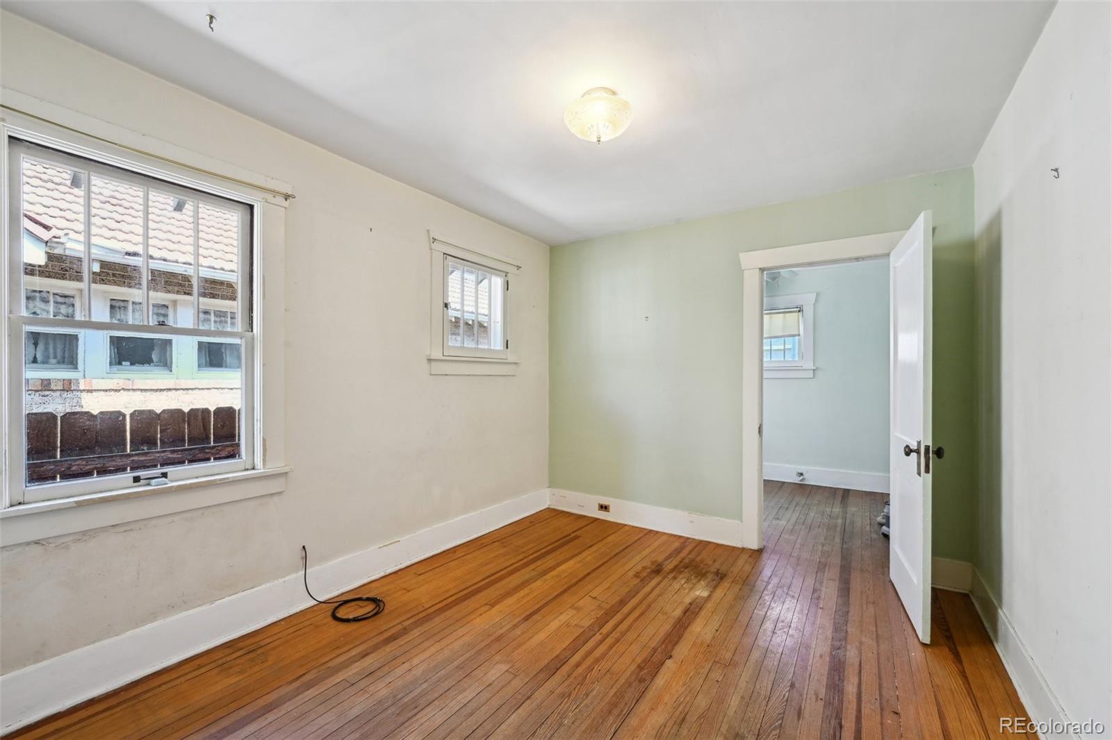 MLS Image #15 for 954  detroit street,denver, Colorado