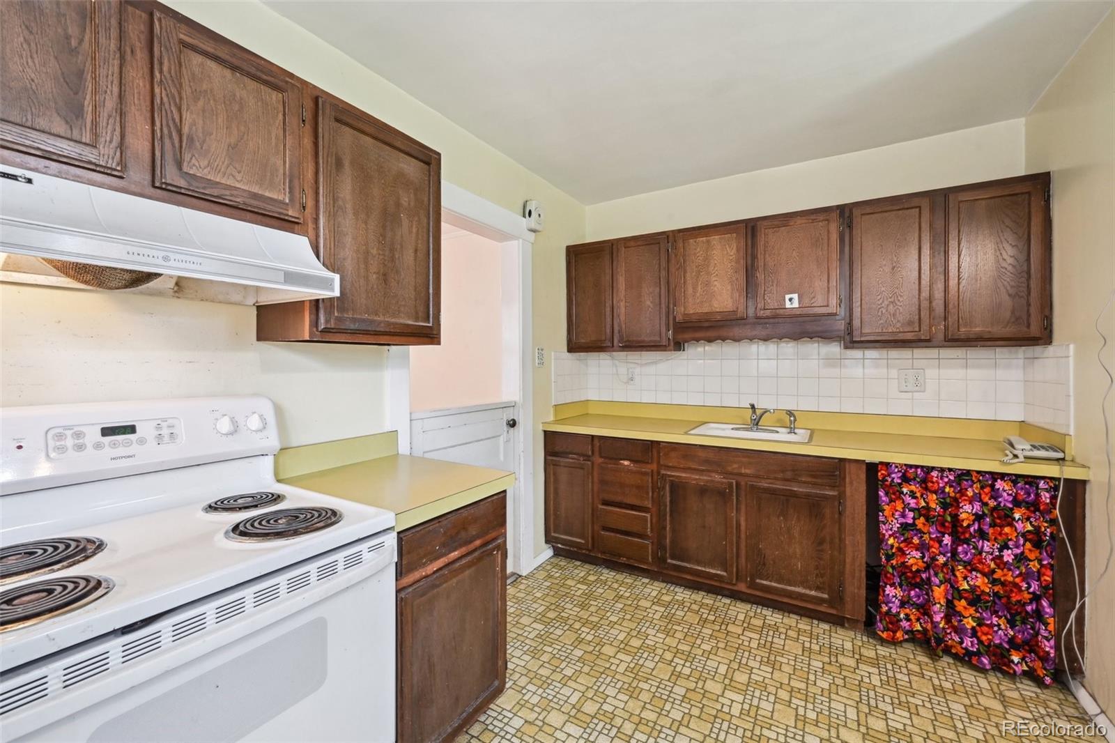 MLS Image #8 for 954  detroit street,denver, Colorado