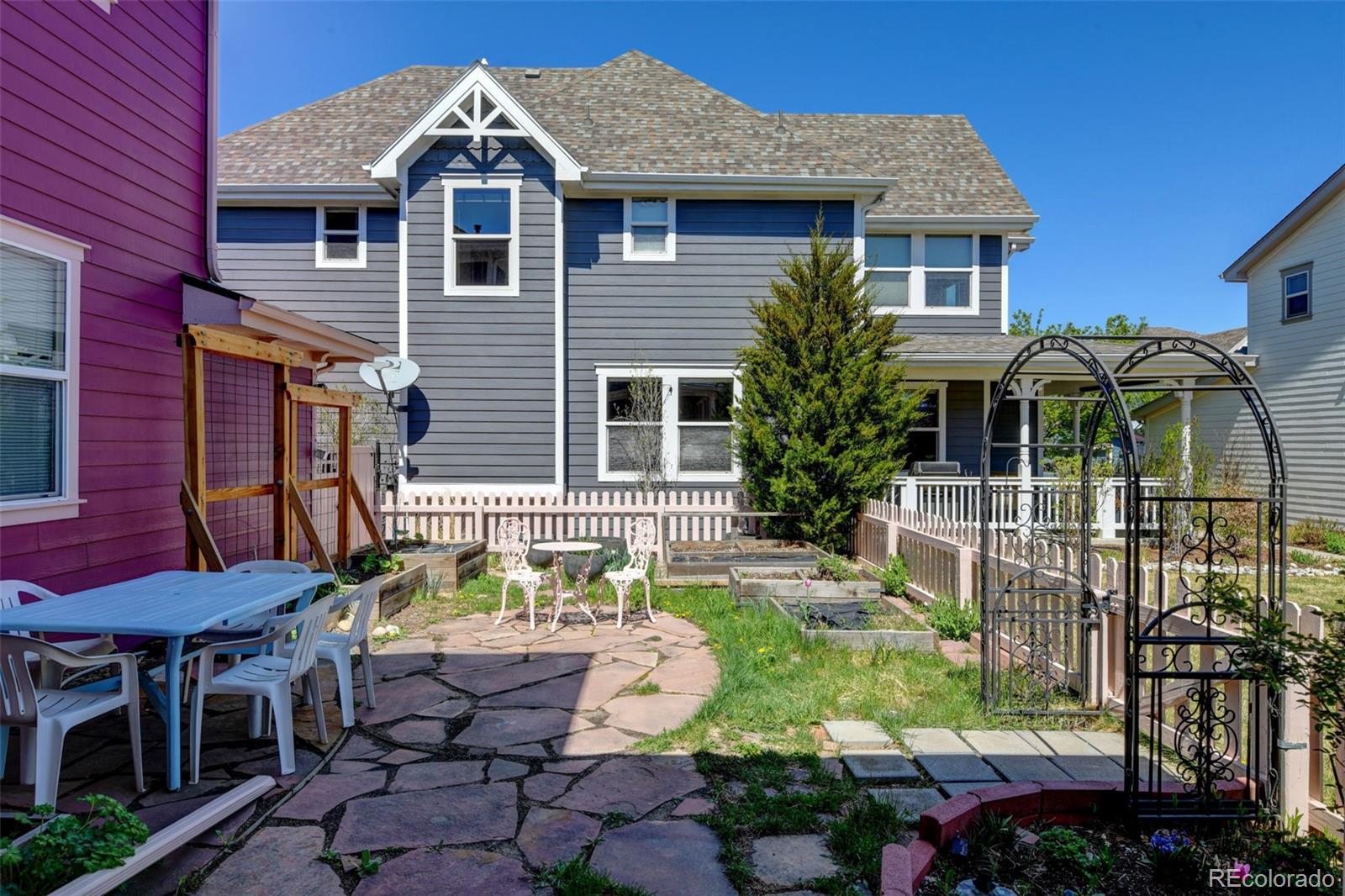 MLS Image #33 for 8335 e 22nd avenue,denver, Colorado