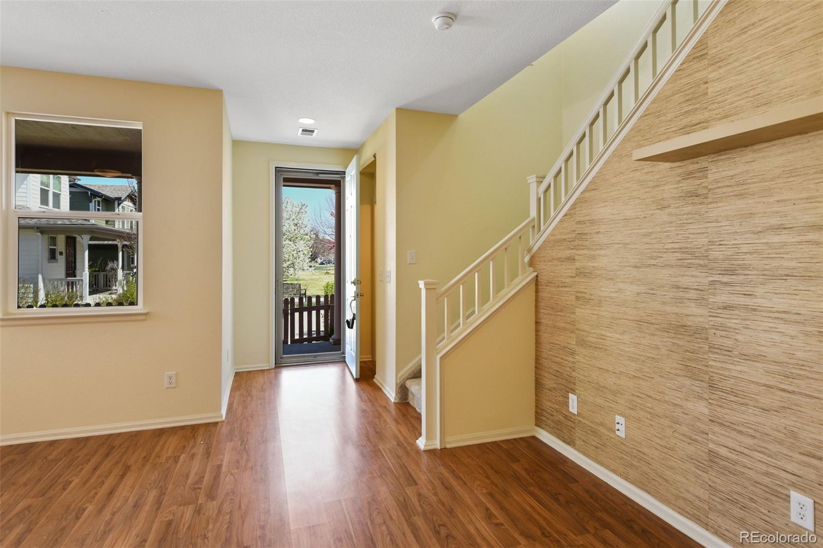 MLS Image #7 for 8335 e 22nd avenue,denver, Colorado