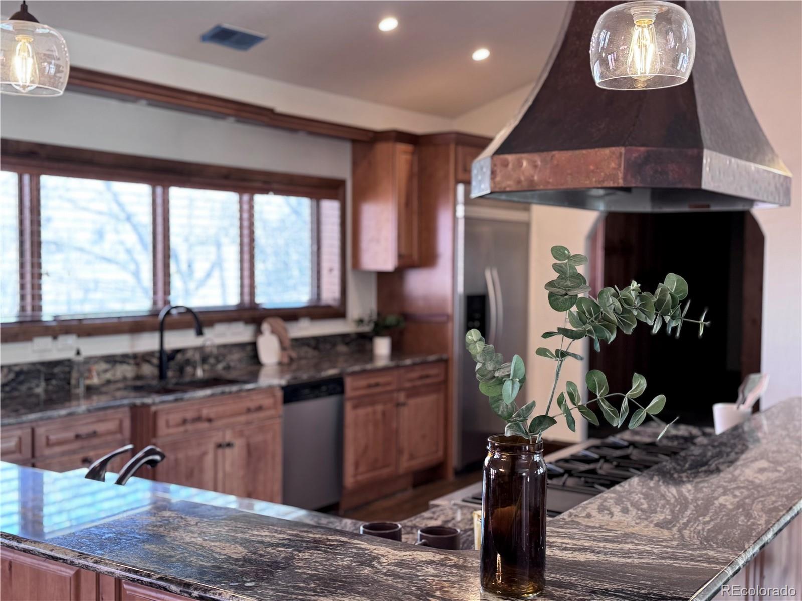 MLS Image #20 for 11489 w bear creek drive,lakewood, Colorado