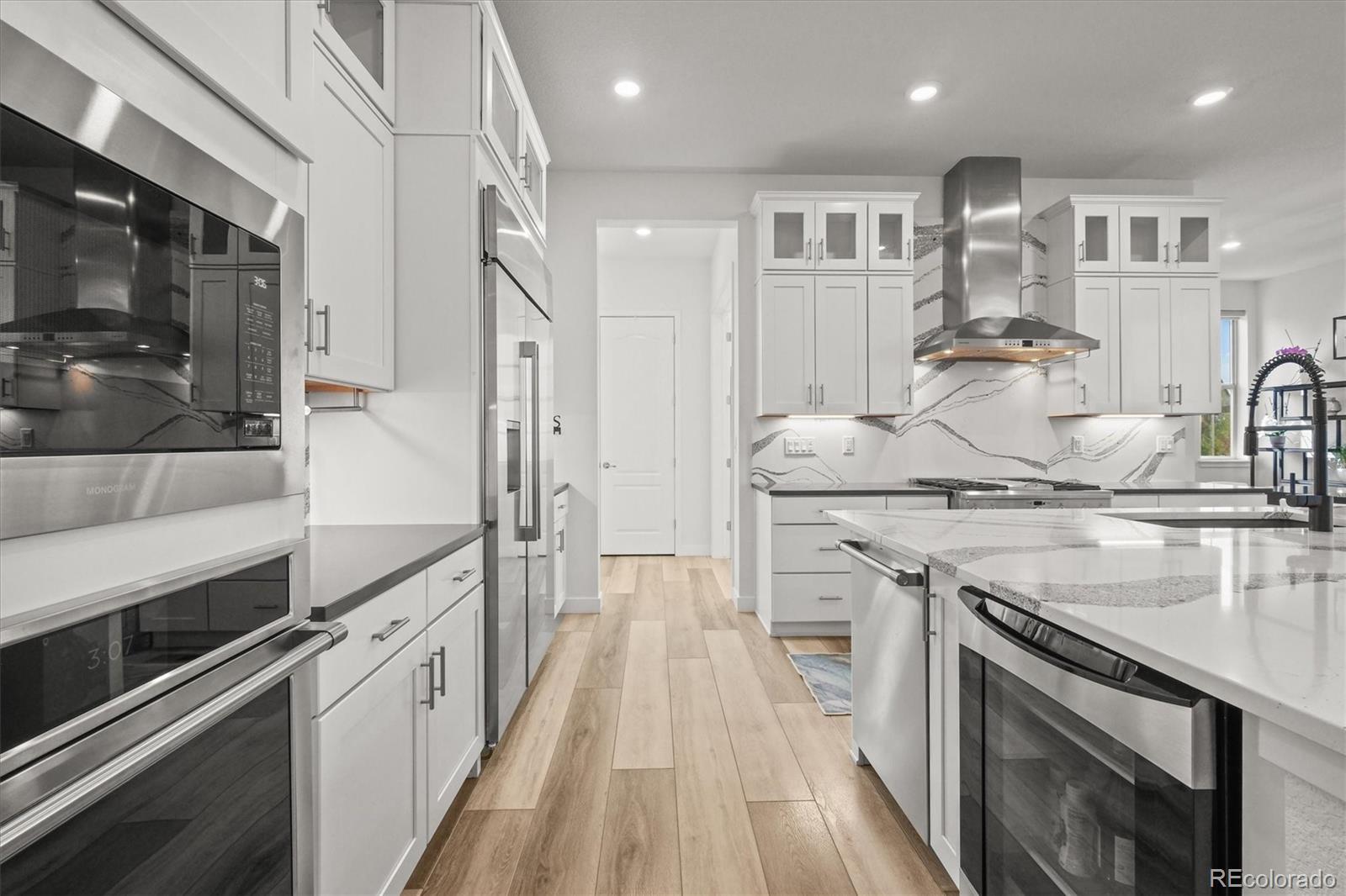 MLS Image #6 for 8023  gore creek lane,littleton, Colorado