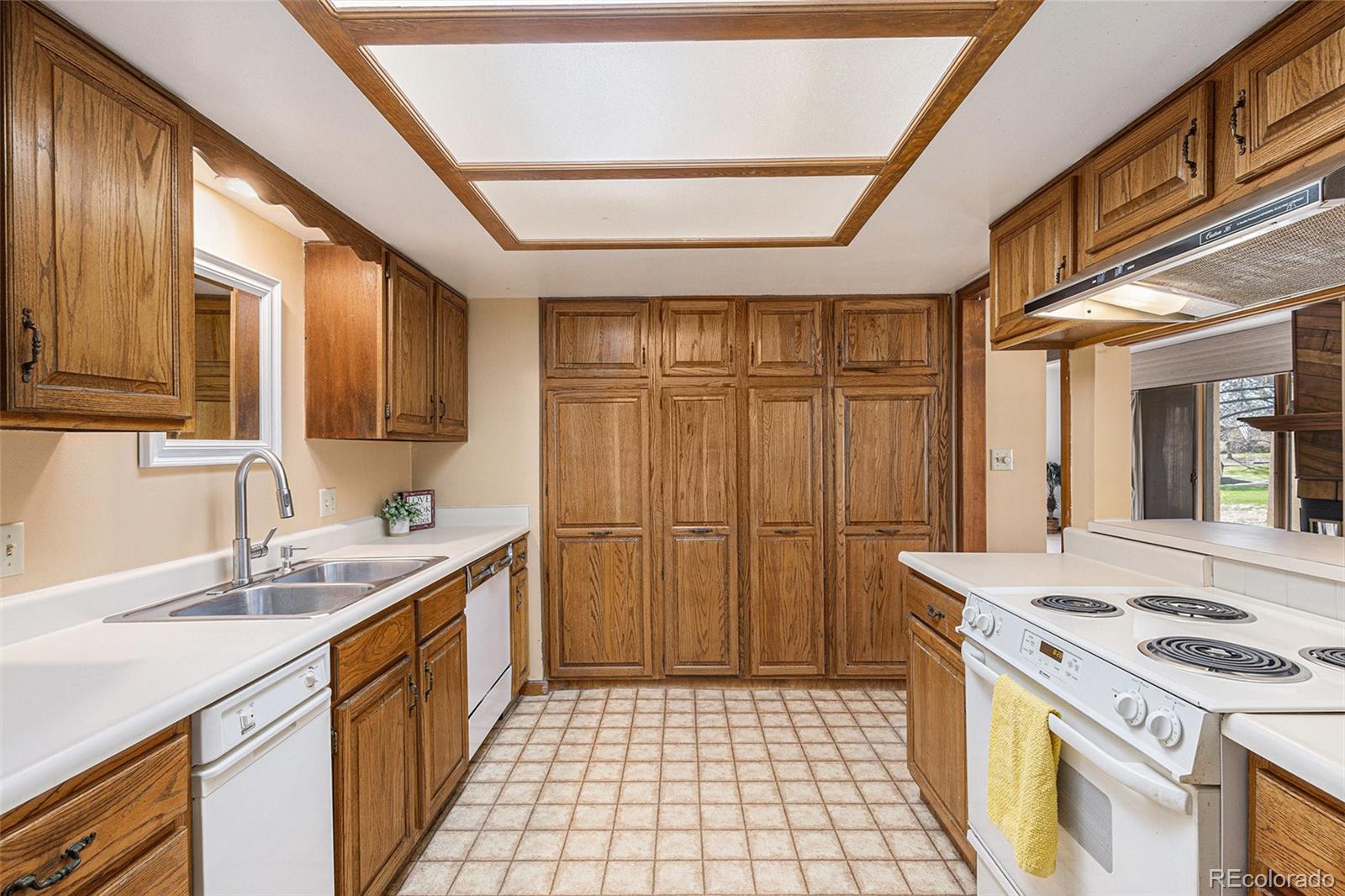 MLS Image #21 for 3103  broadmoor valley road,colorado springs, Colorado