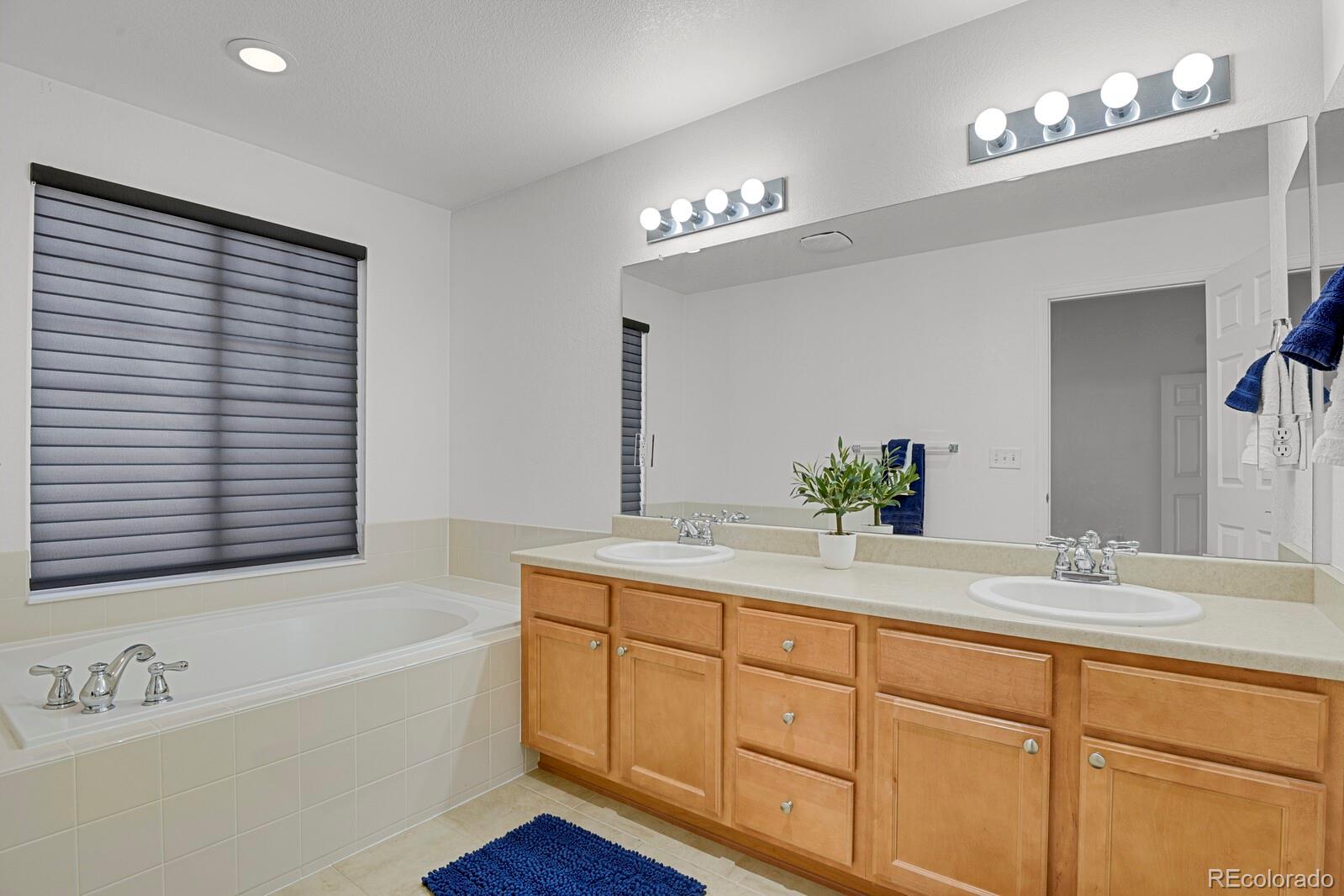 MLS Image #9 for 2775 s jebel way,aurora, Colorado