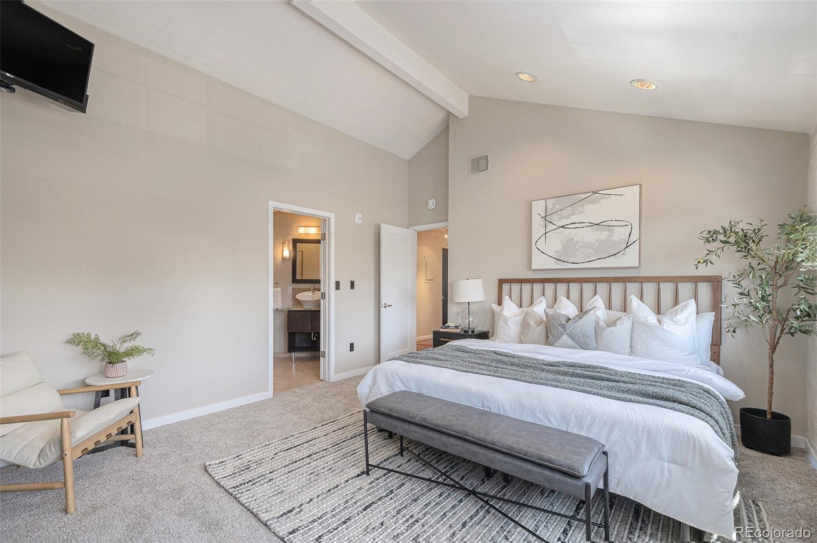 MLS Image #14 for 345  fillmore street,denver, Colorado