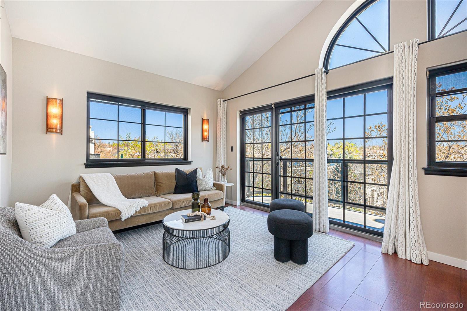 MLS Image #5 for 345  fillmore street,denver, Colorado