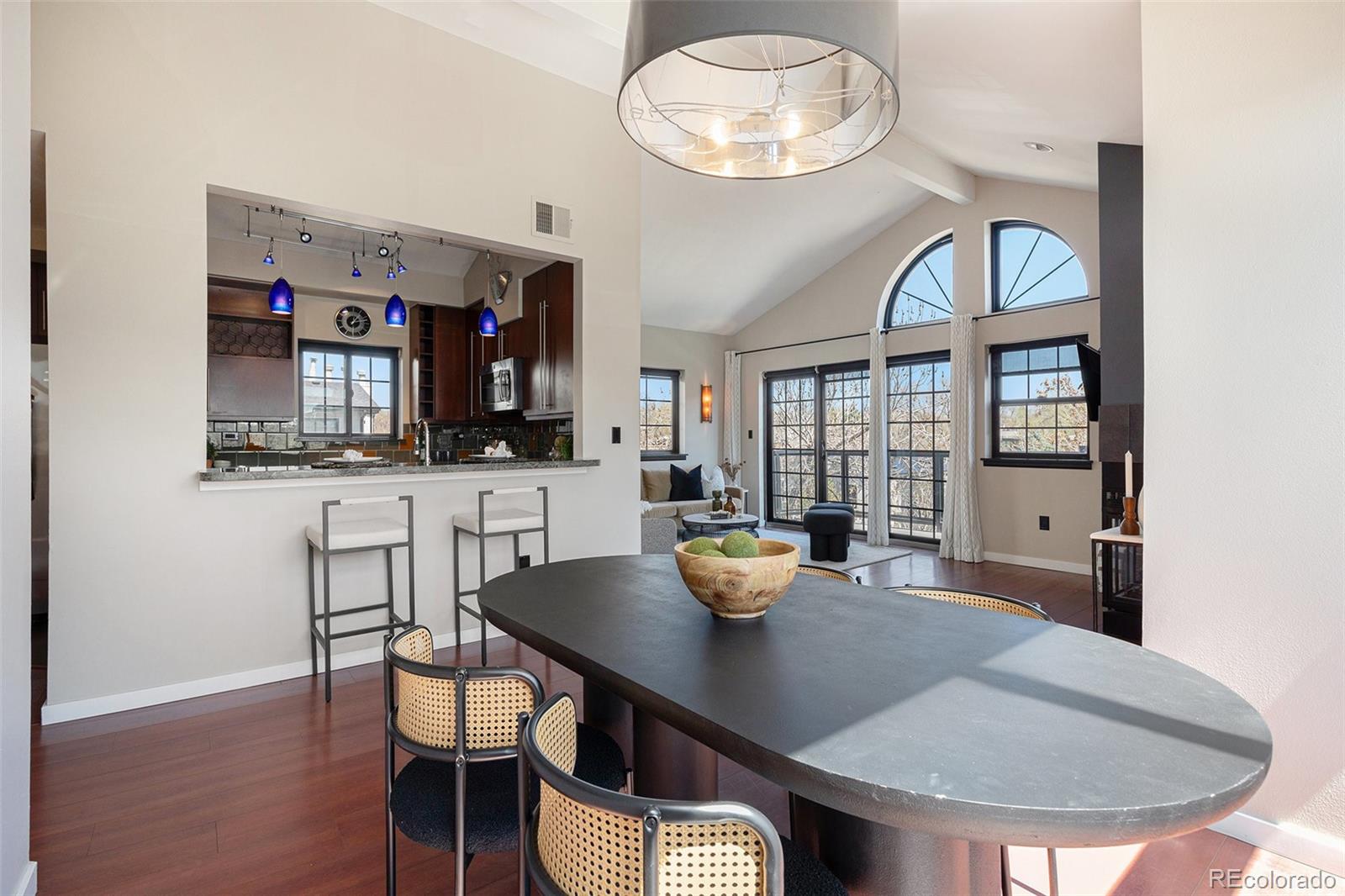 MLS Image #8 for 345  fillmore street,denver, Colorado
