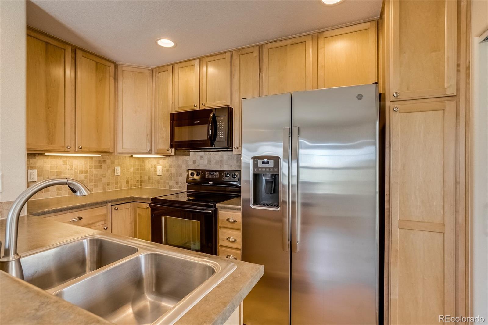 MLS Image #6 for 2260  valentia street,denver, Colorado