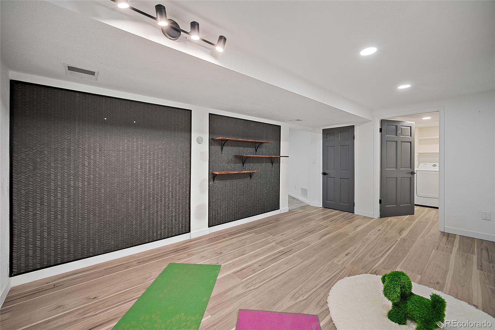 MLS Image #37 for 2020  forest ridge drive,colorado springs, Colorado
