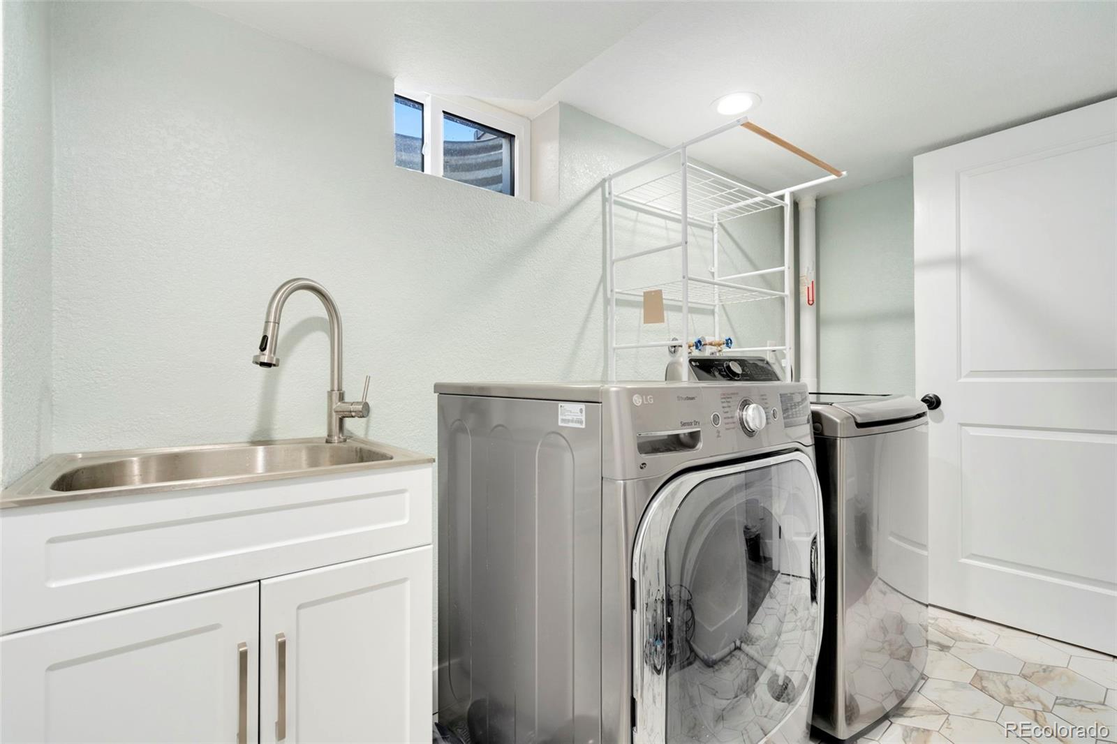 MLS Image #28 for 6439 e maplewood avenue,centennial, Colorado
