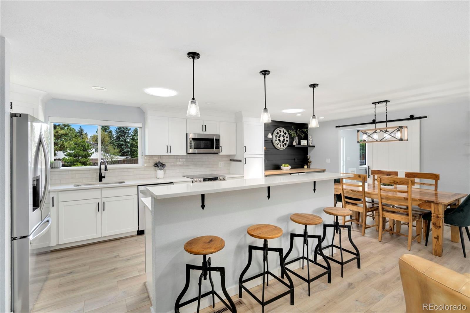 MLS Image #8 for 6439 e maplewood avenue,centennial, Colorado