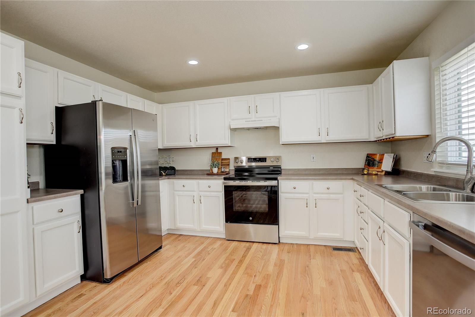 MLS Image #5 for 8510  bluegrass circle,parker, Colorado