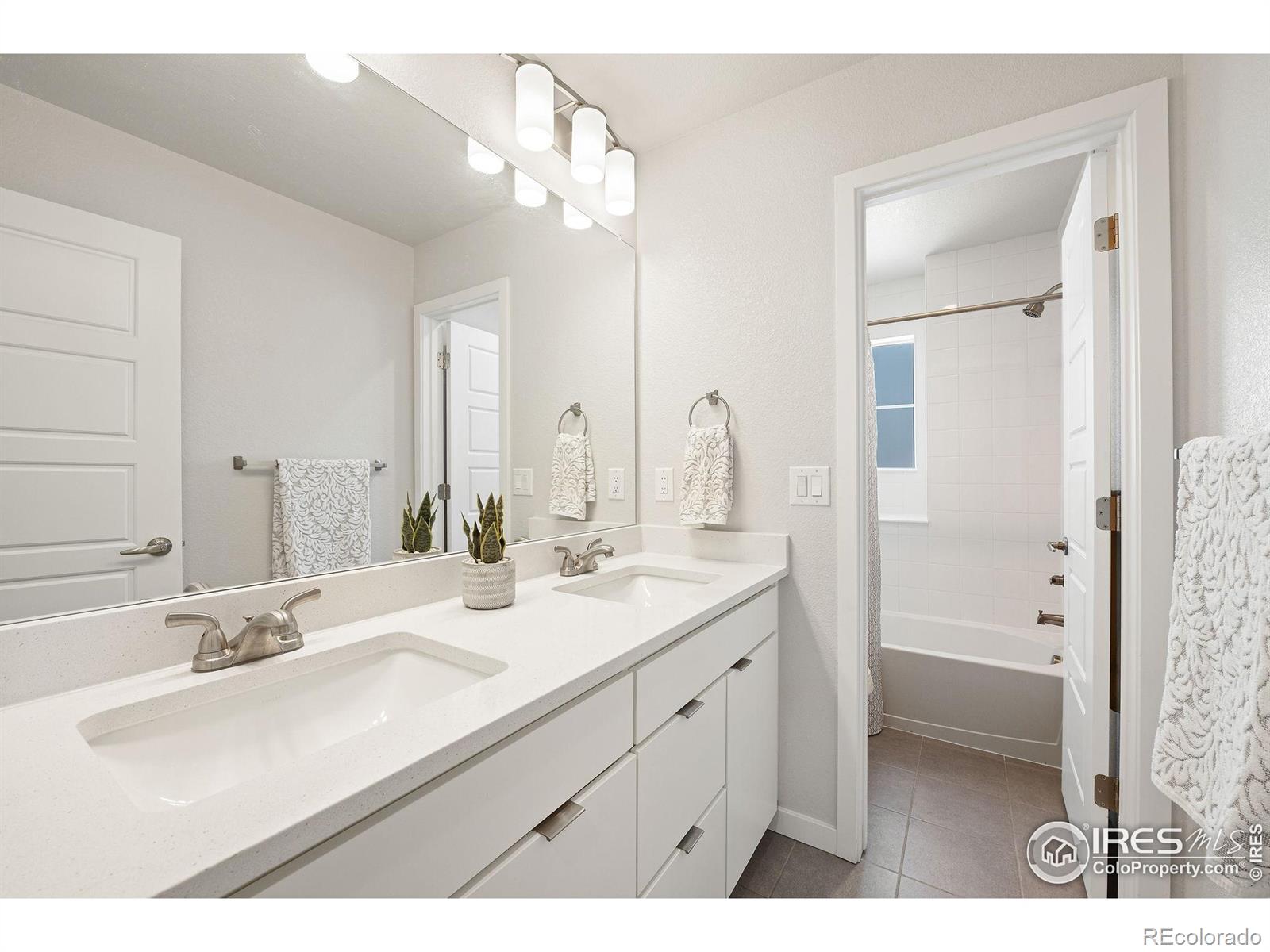 MLS Image #19 for 364  shawnee lane,superior, Colorado