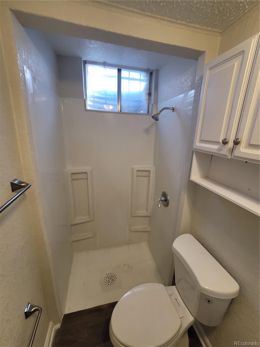 MLS Image #11 for 5552  abilene street,denver, Colorado