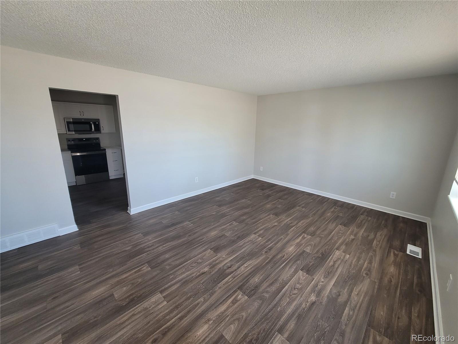 MLS Image #18 for 5552  abilene street,denver, Colorado