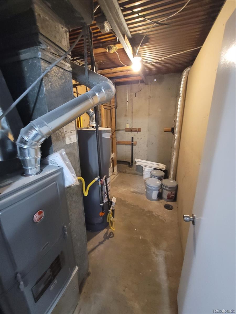 MLS Image #25 for 5552  abilene street,denver, Colorado