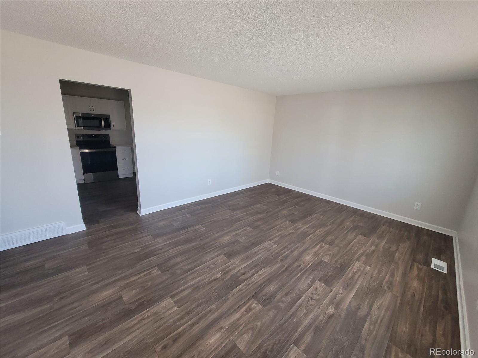 MLS Image #40 for 5552  abilene street,denver, Colorado