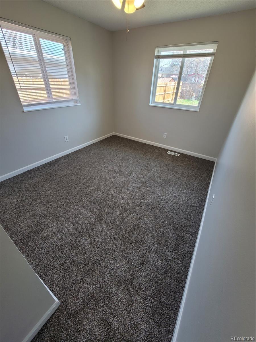 MLS Image #5 for 5552  abilene street,denver, Colorado