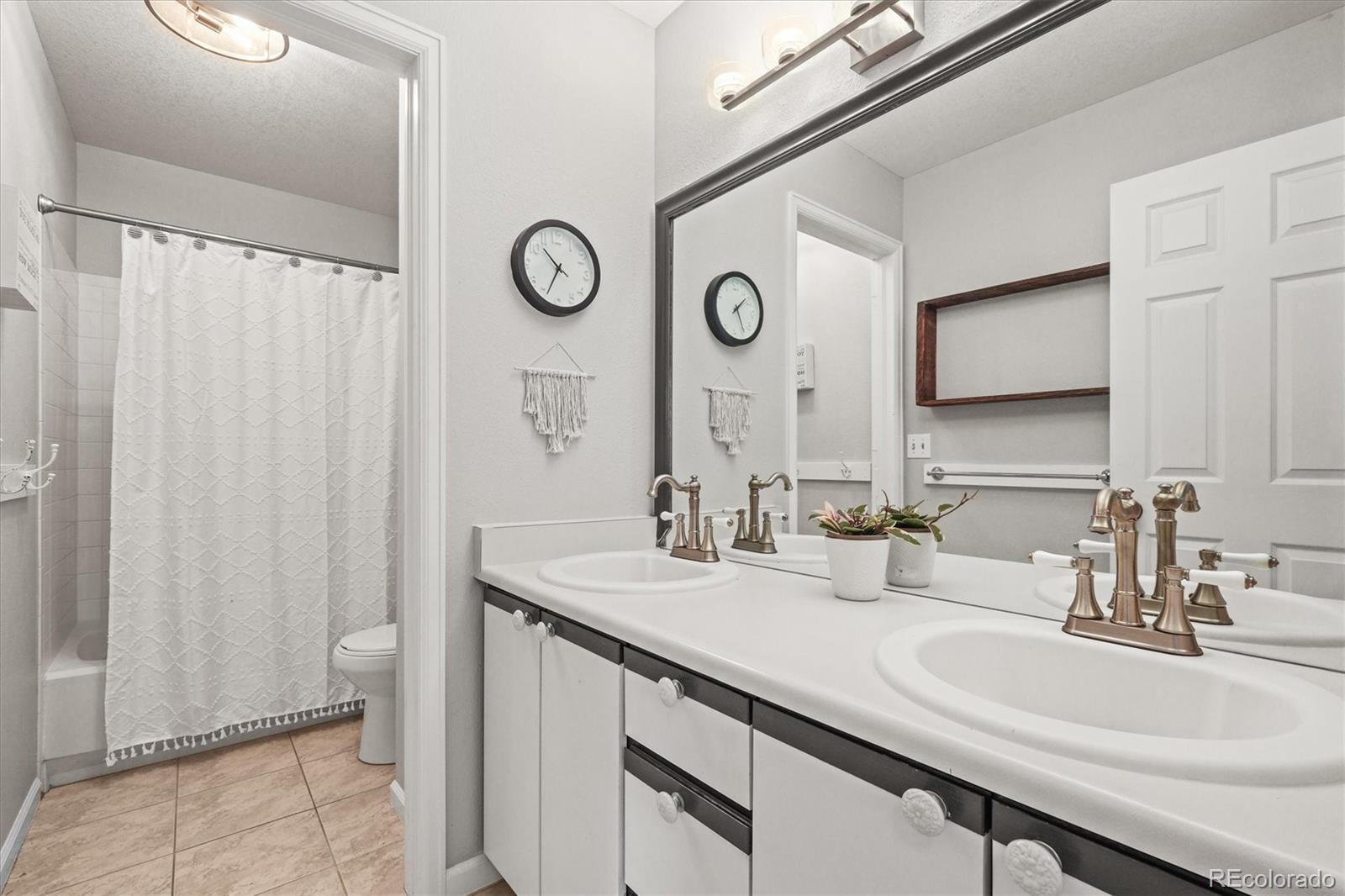 MLS Image #26 for 9145  sugarstone circle,highlands ranch, Colorado