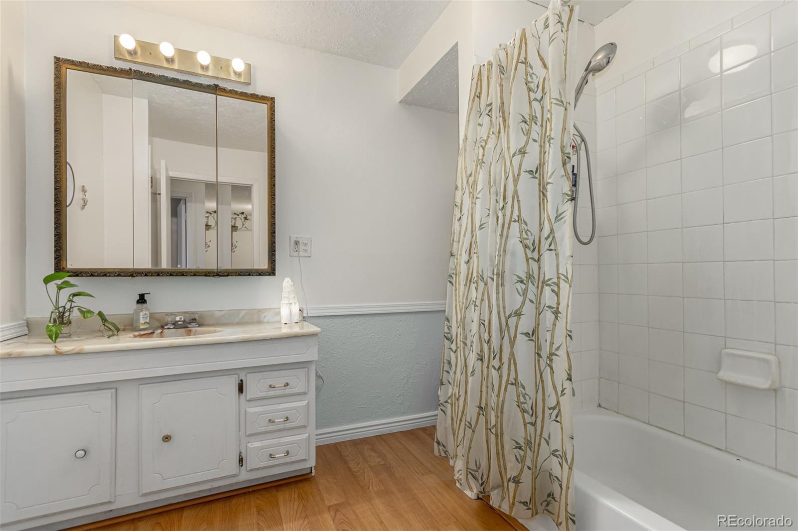 MLS Image #10 for 1390  everett court,lakewood, Colorado