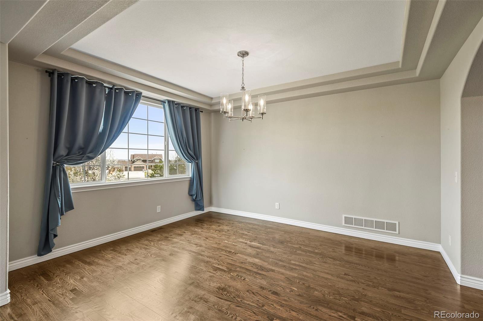 MLS Image #8 for 17552 w 77th drive,arvada, Colorado