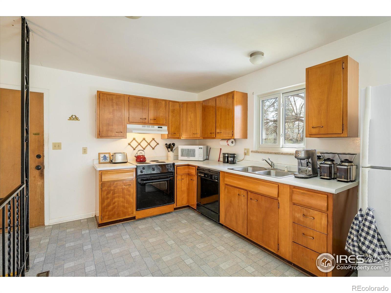 MLS Image #6 for 1275  berea drive,boulder, Colorado