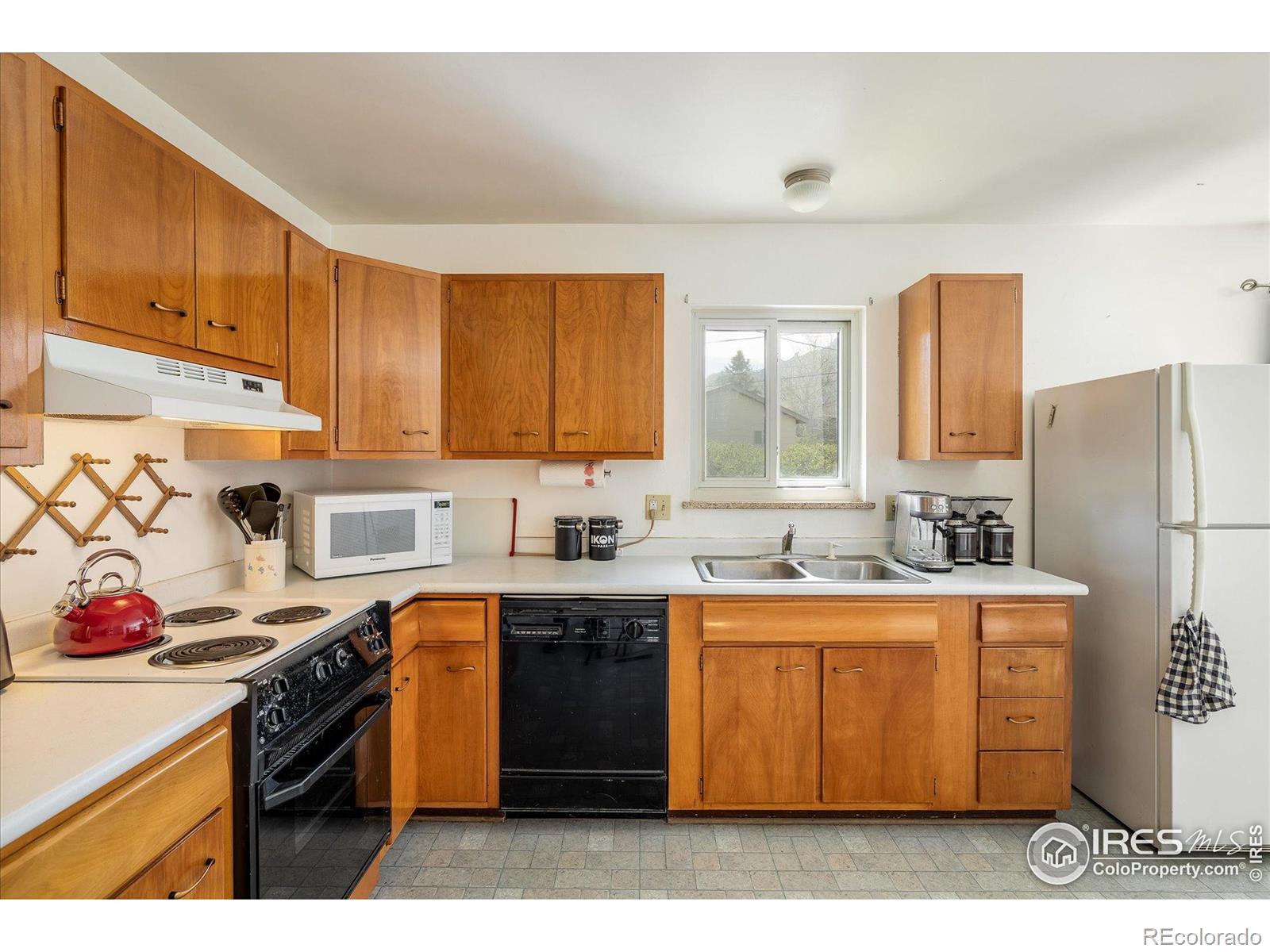 MLS Image #7 for 1275  berea drive,boulder, Colorado