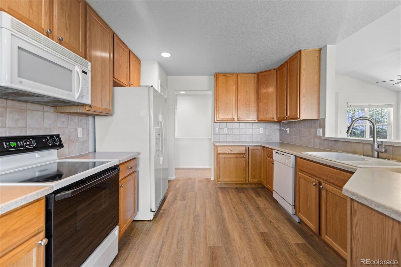 MLS Image #10 for 7713 s zante court,aurora, Colorado