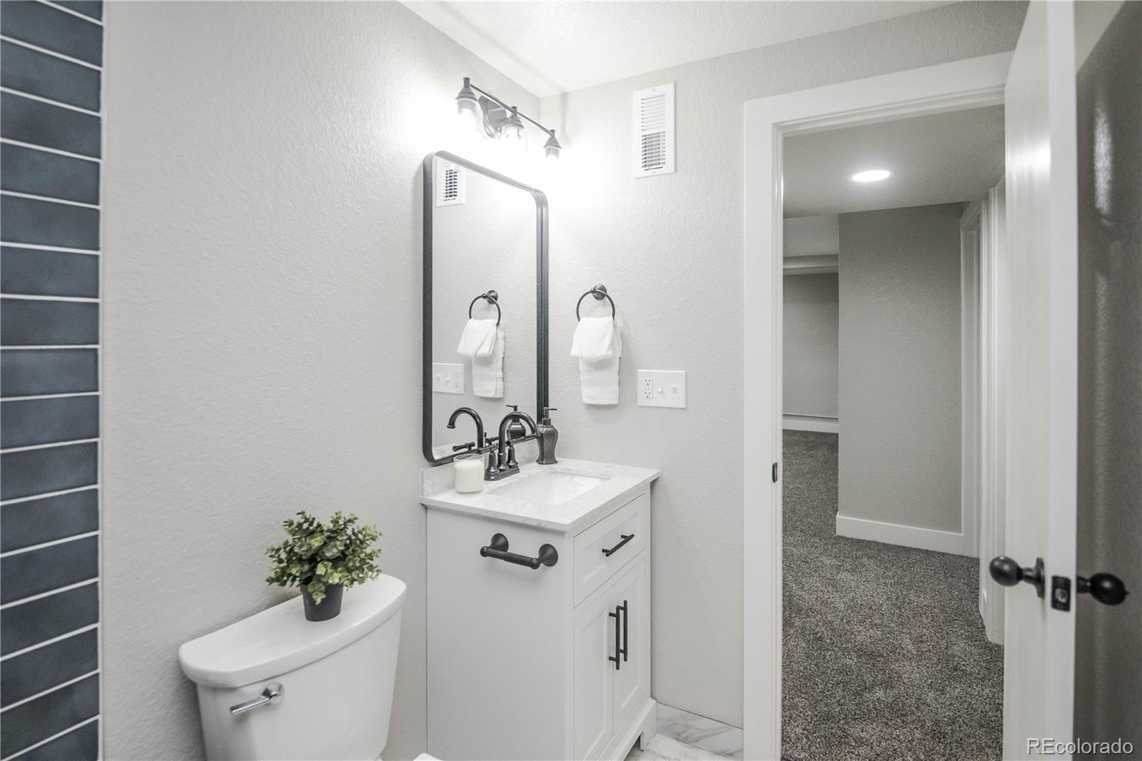 MLS Image #24 for 2504 s yates street,denver, Colorado