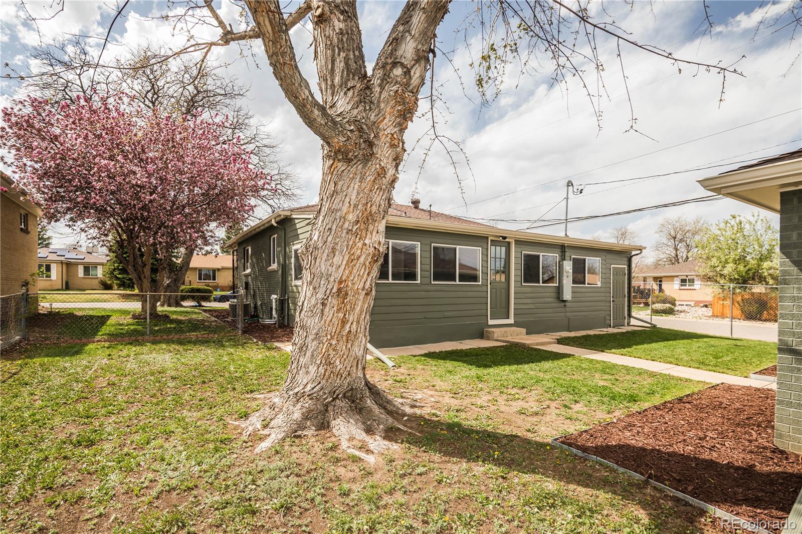 MLS Image #33 for 2504 s yates street,denver, Colorado