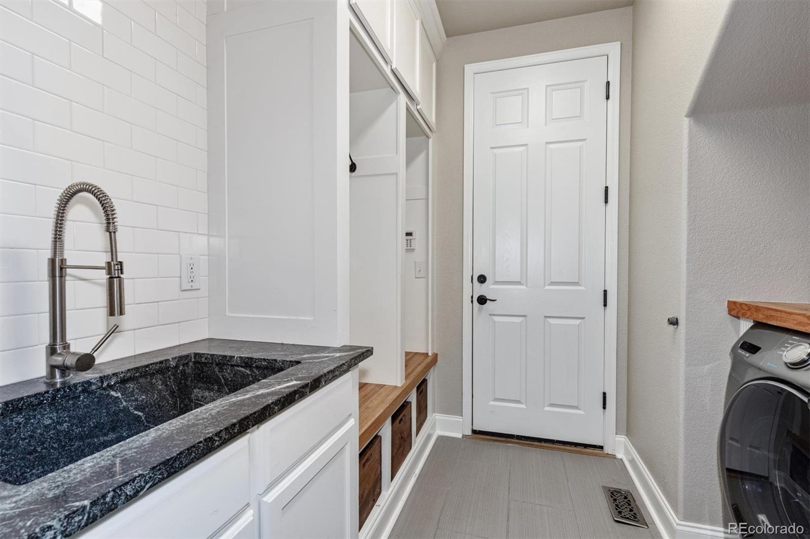 MLS Image #14 for 11930 e lake circle,greenwood village, Colorado