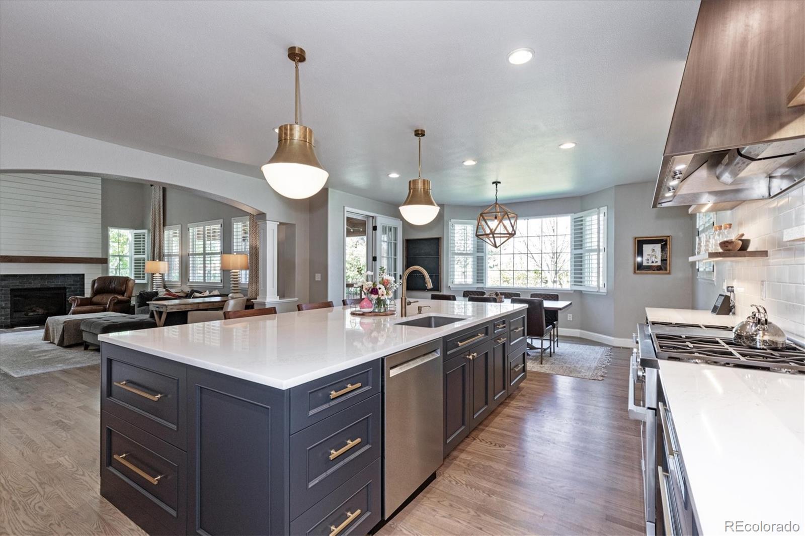 MLS Image #4 for 11930 e lake circle,greenwood village, Colorado