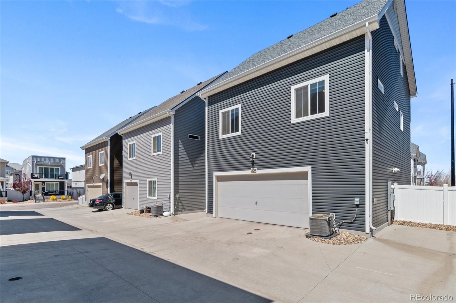 MLS Image #22 for 18644 e 54th place,denver, Colorado