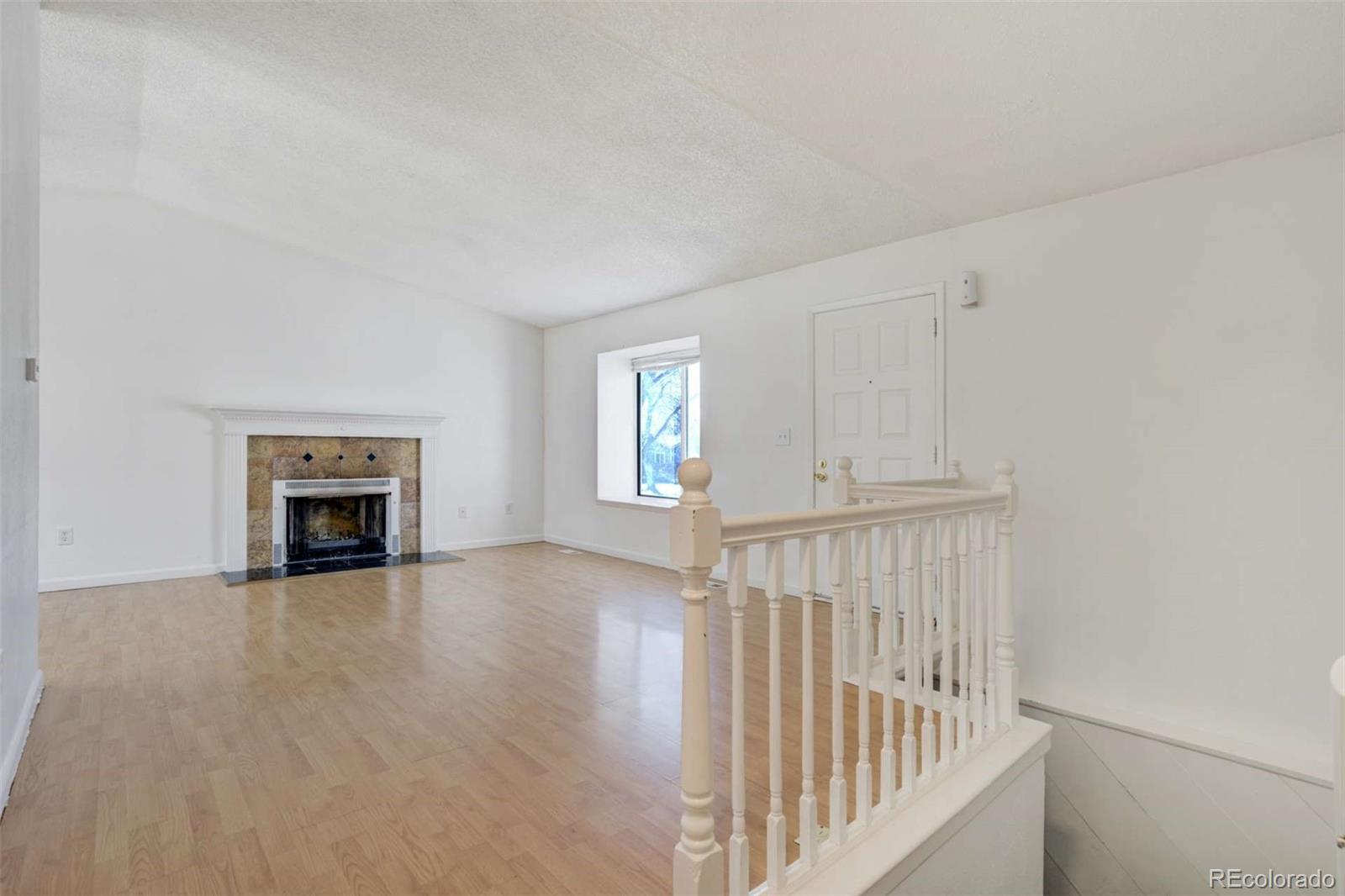MLS Image #5 for 19000 e mansfield drive,aurora, Colorado