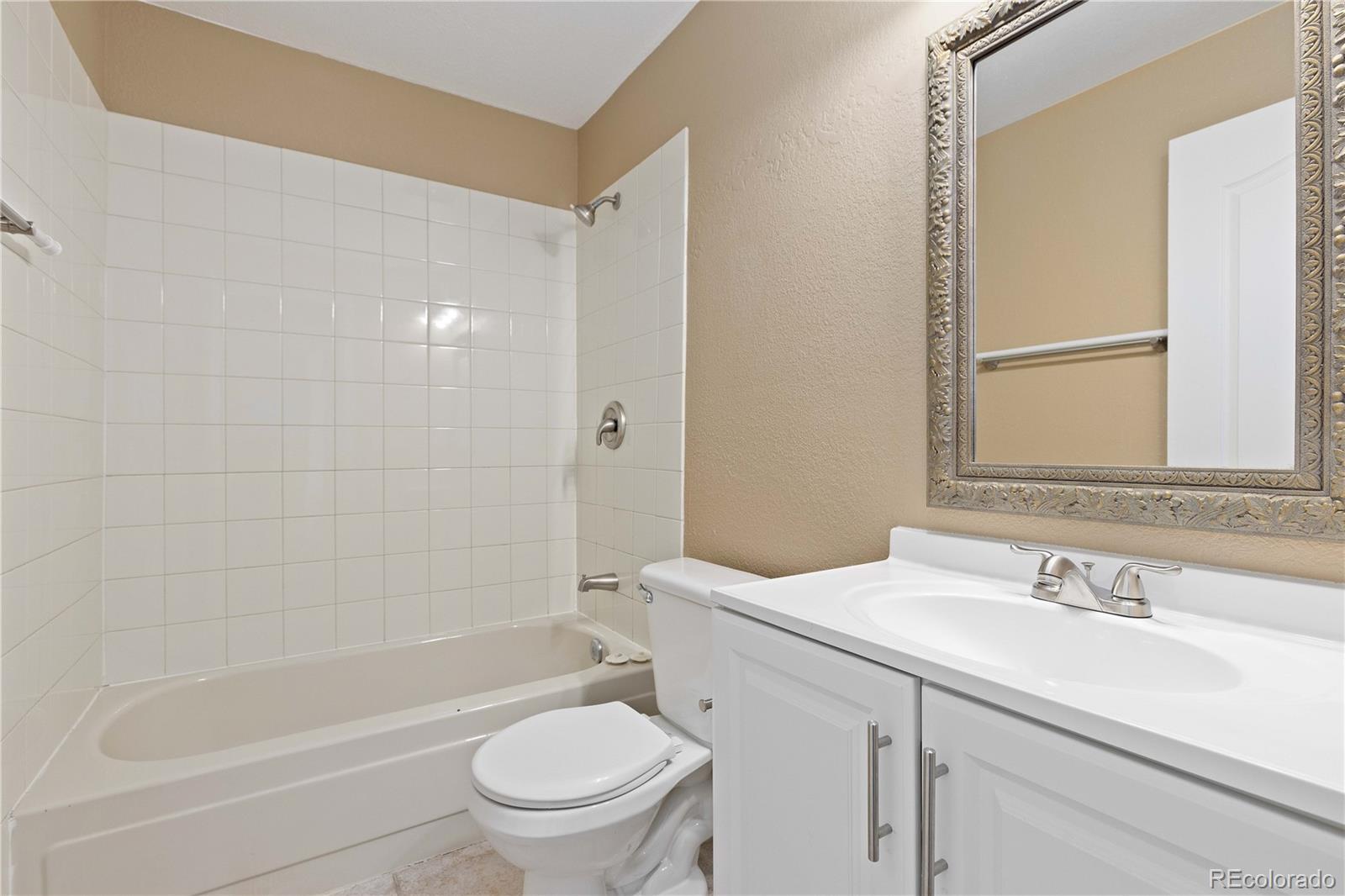 MLS Image #20 for 1603 s flanders way,aurora, Colorado