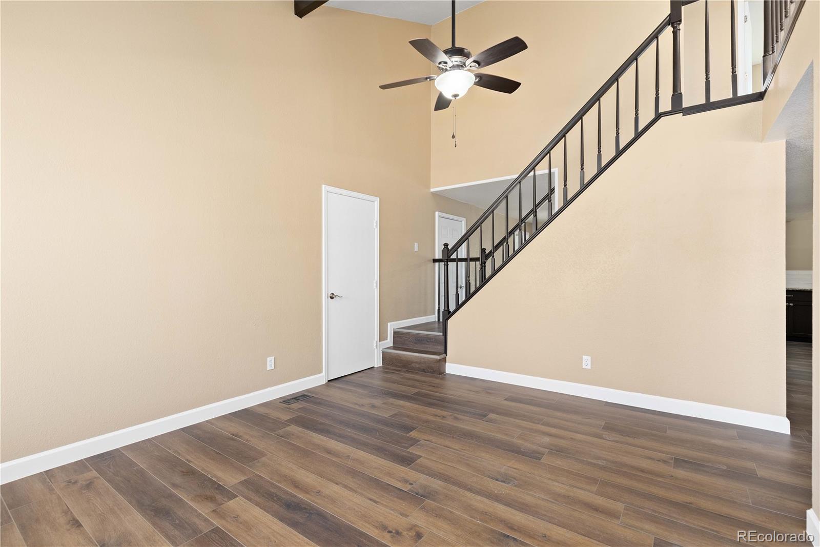 MLS Image #3 for 1603 s flanders way,aurora, Colorado