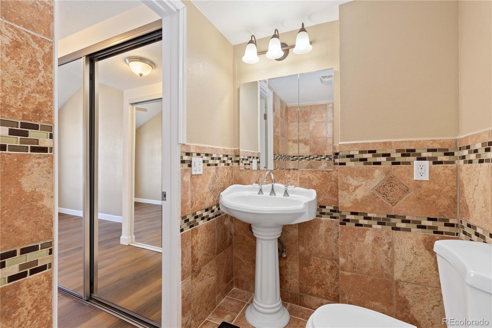 MLS Image #7 for 1603 s flanders way,aurora, Colorado