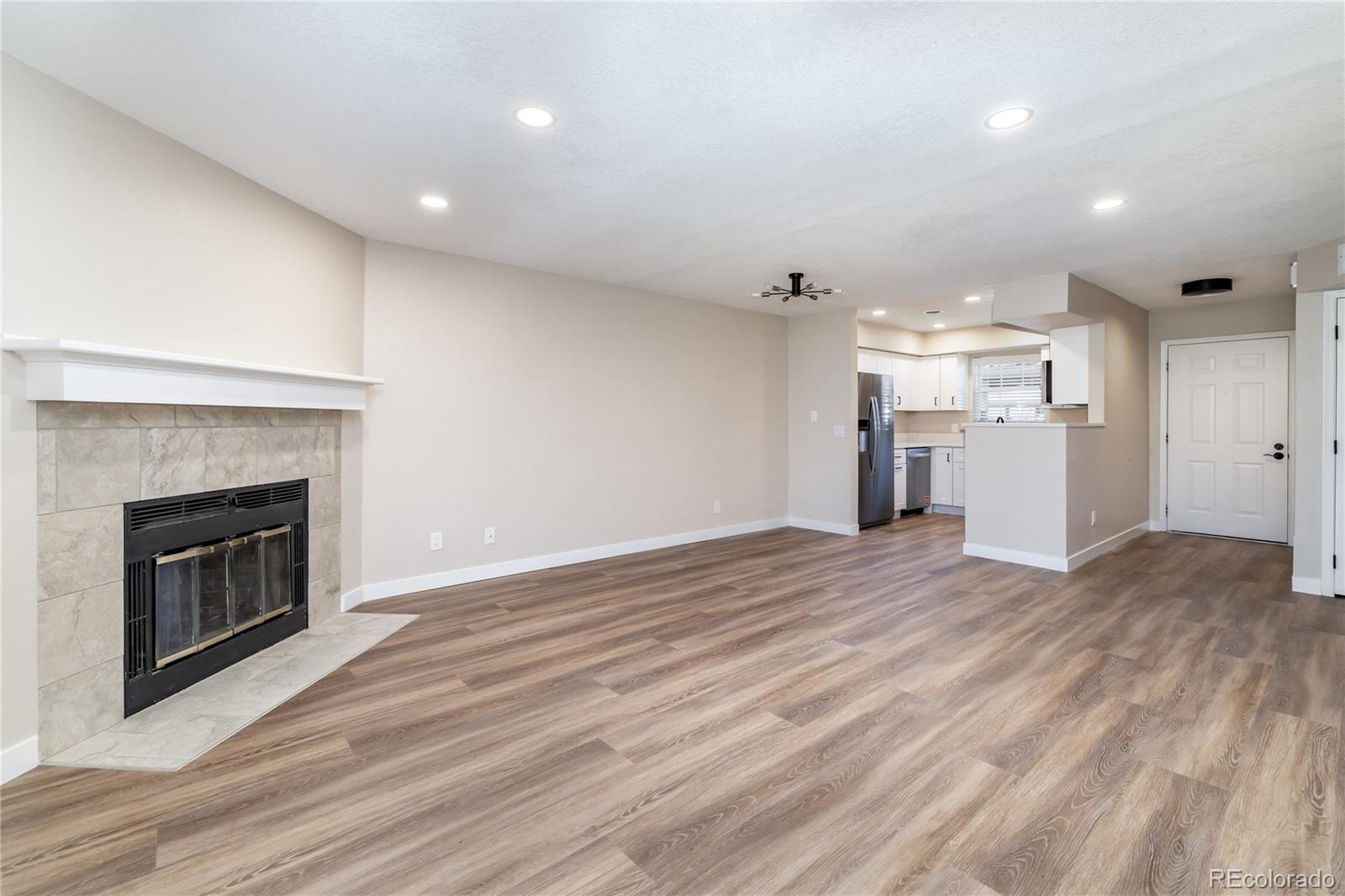 MLS Image #5 for 2716 e otero place,centennial, Colorado