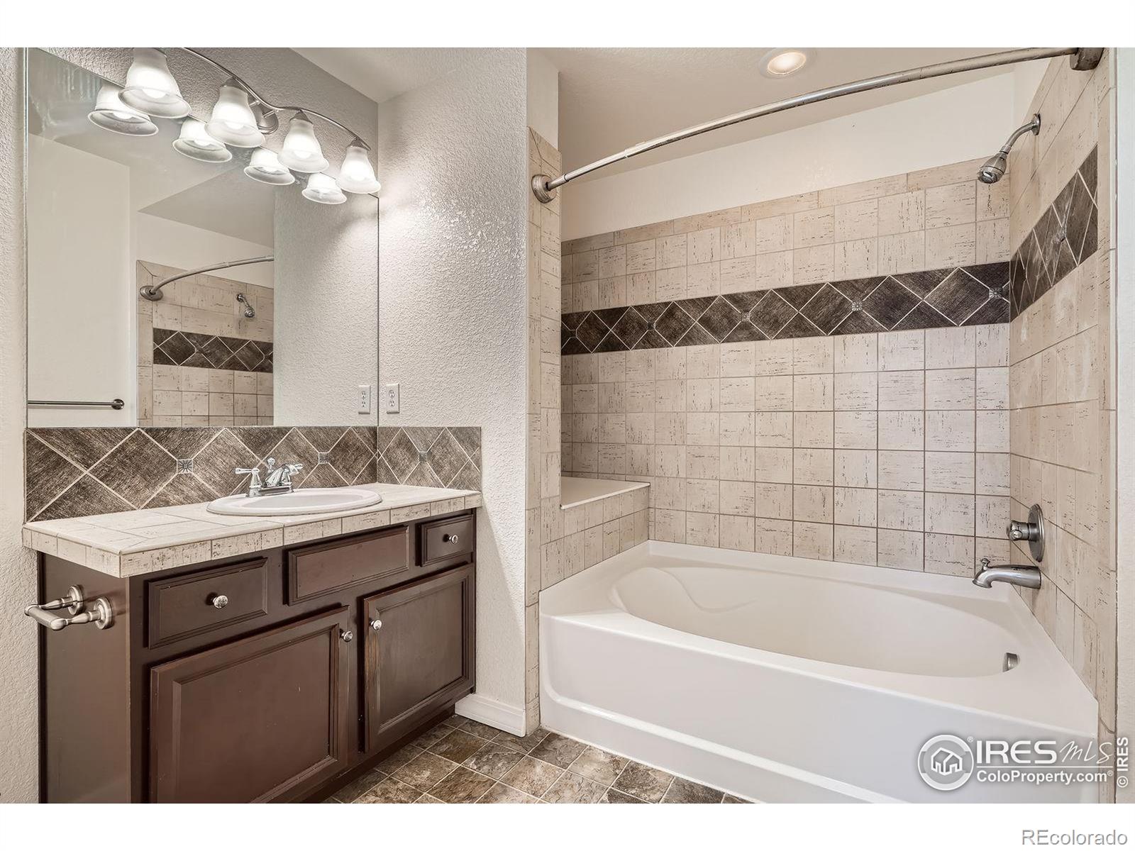 MLS Image #20 for 804  summer hawk drive,longmont, Colorado