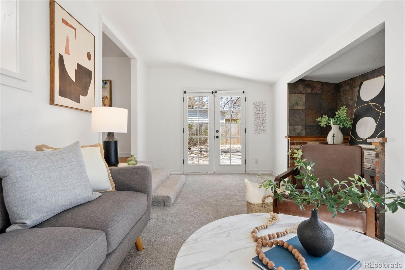 MLS Image #14 for 5698 e greenwood place,denver, Colorado