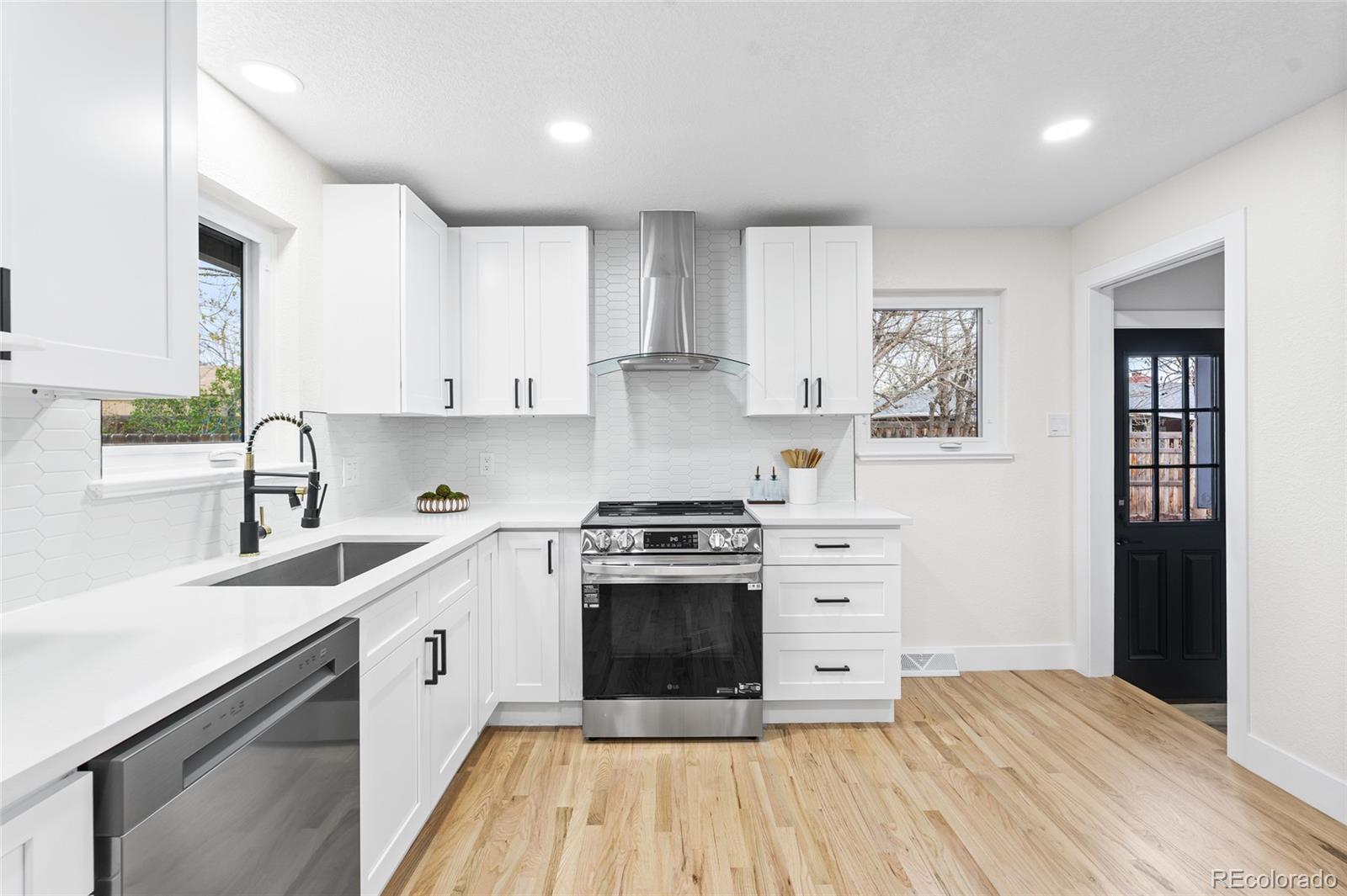 MLS Image #13 for 6142  dudley court,arvada, Colorado