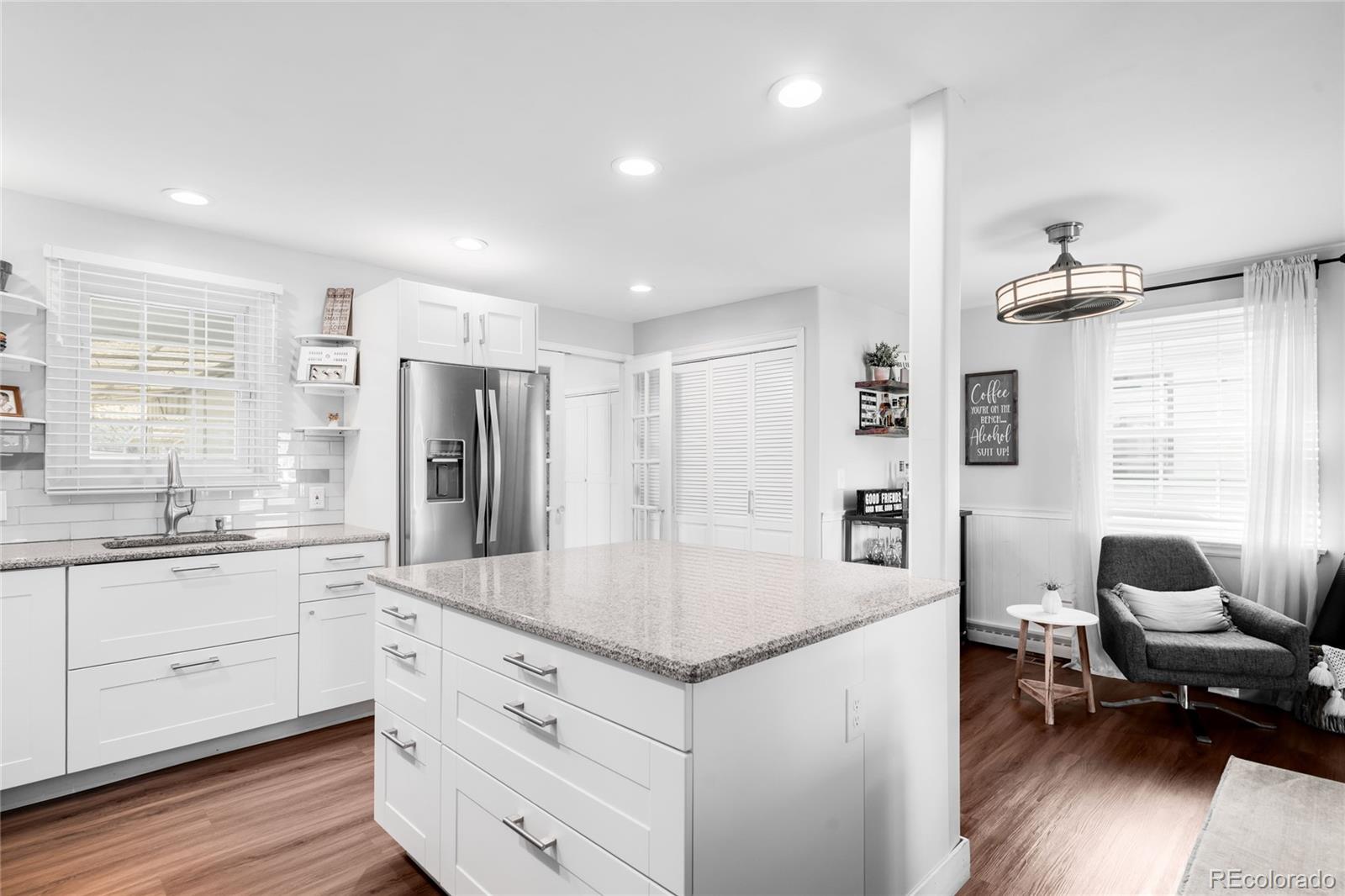 MLS Image #11 for 1380  roslyn street,denver, Colorado
