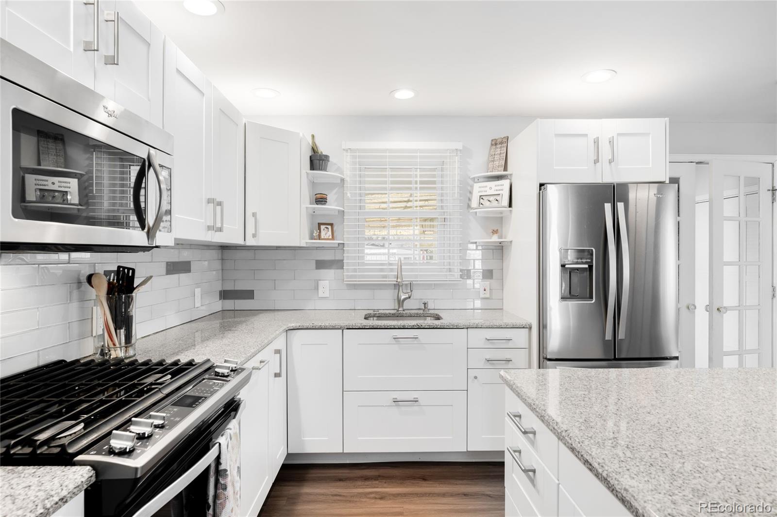 MLS Image #8 for 1380  roslyn street,denver, Colorado